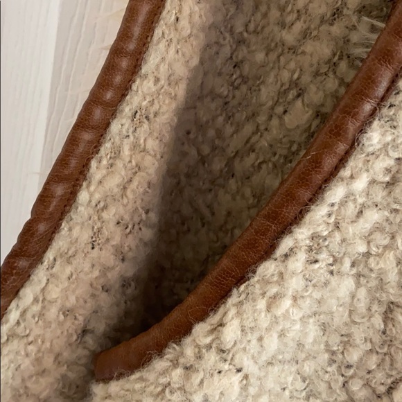 Staring at stars vest - Picture 7 of 9